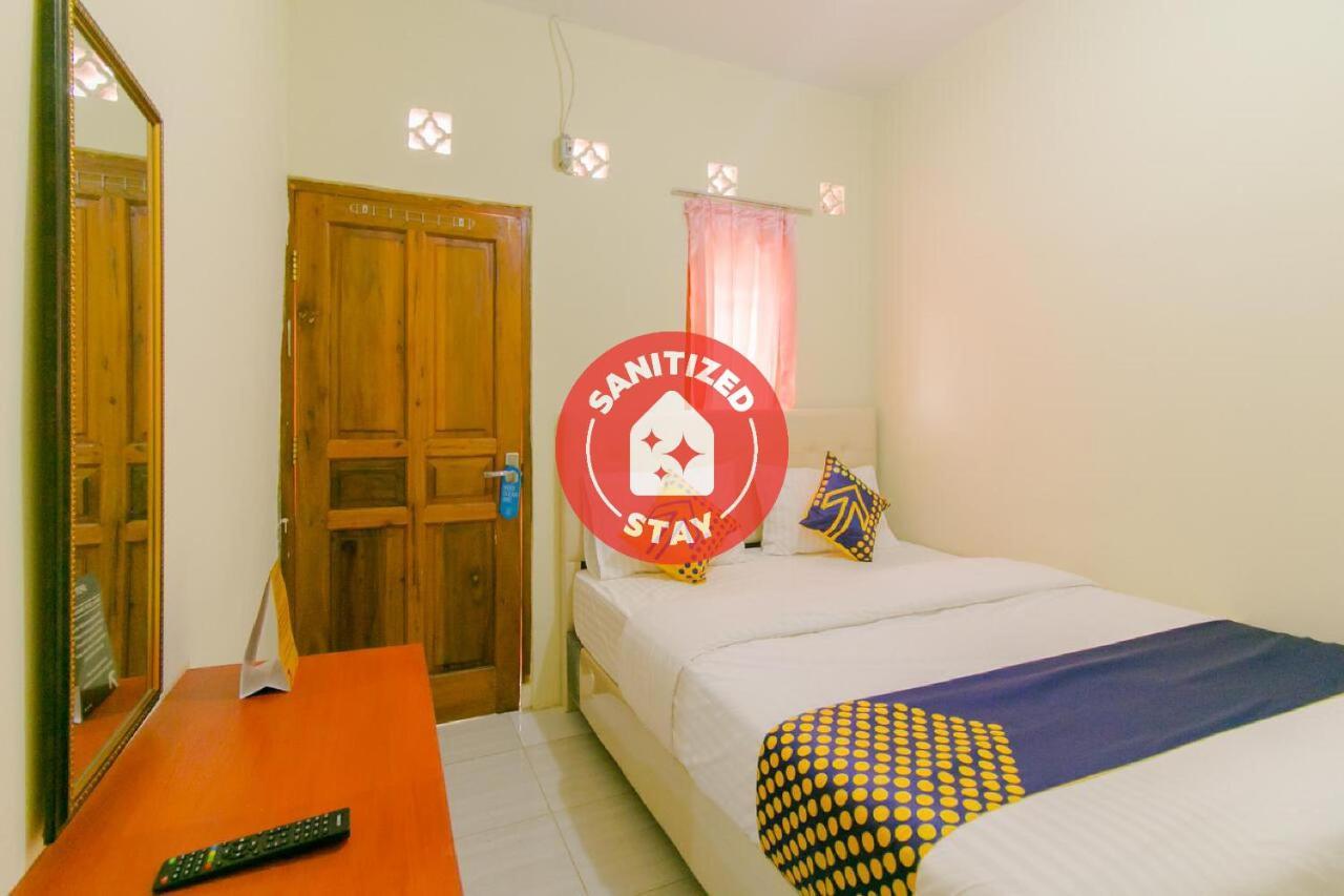 Ayu Homestay Syariah سوكابومي المظهر الخارجي الصورة