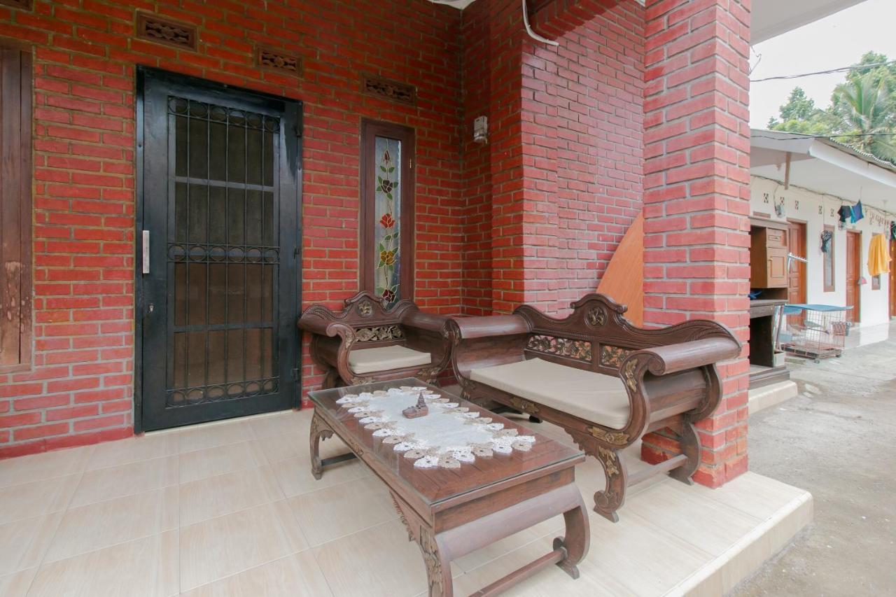 Ayu Homestay Syariah سوكابومي المظهر الخارجي الصورة