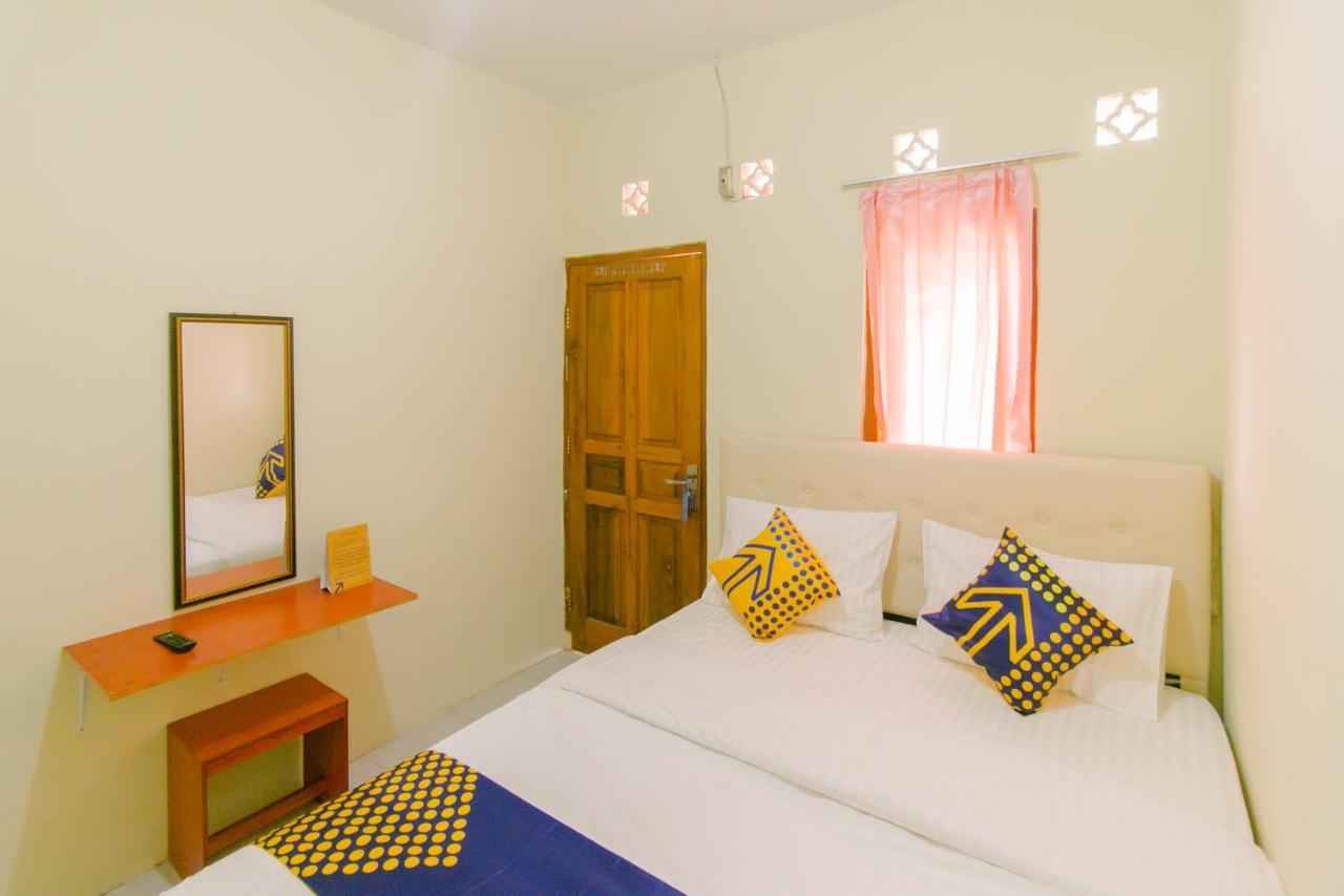 Ayu Homestay Syariah سوكابومي المظهر الخارجي الصورة