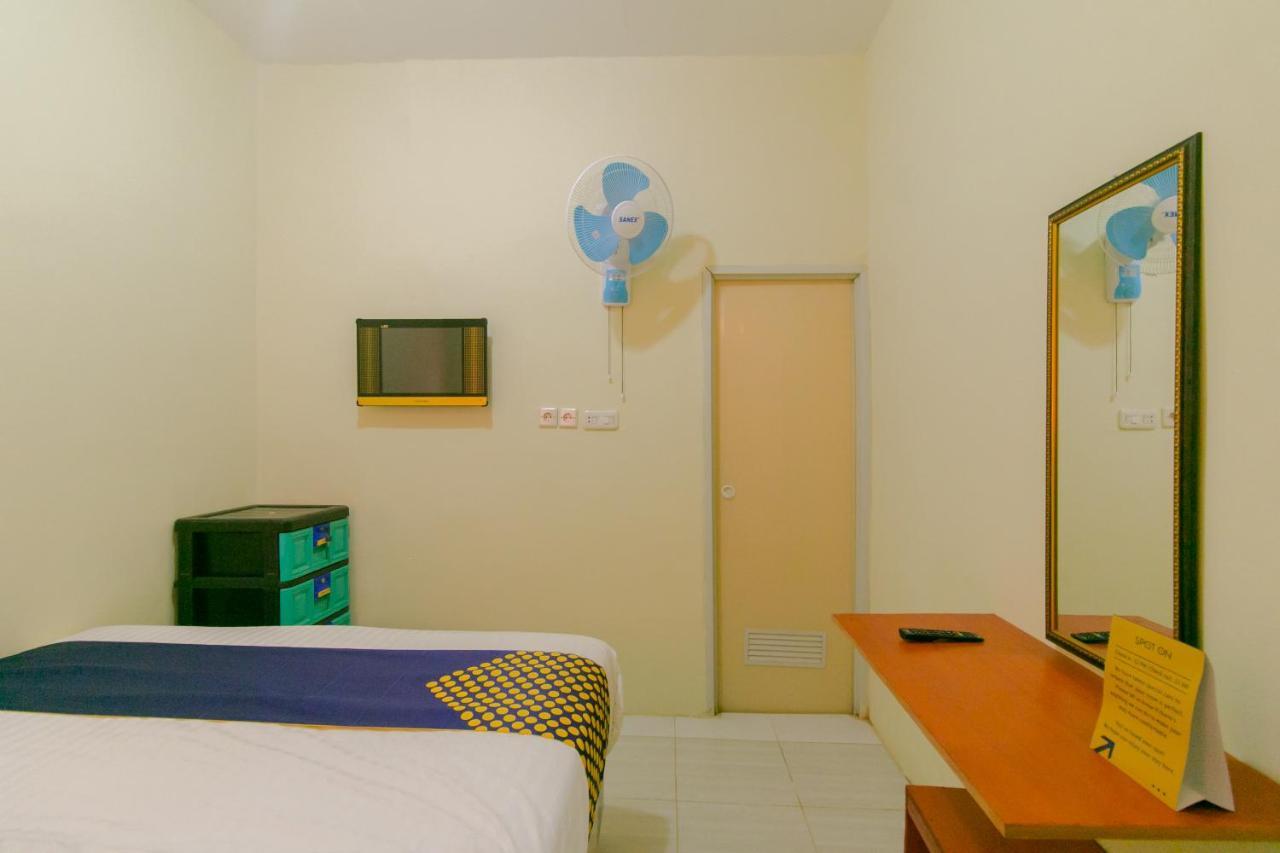 Ayu Homestay Syariah سوكابومي المظهر الخارجي الصورة