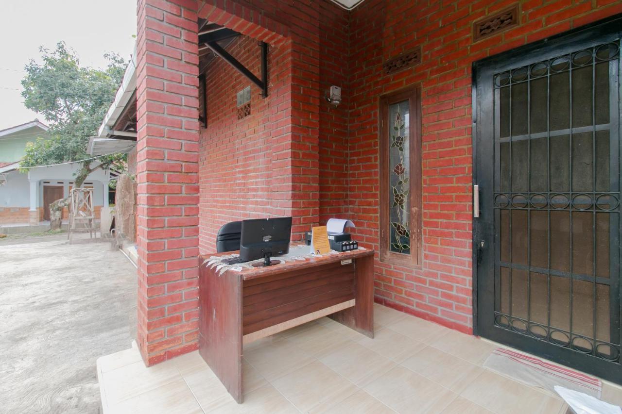 Ayu Homestay Syariah سوكابومي المظهر الخارجي الصورة