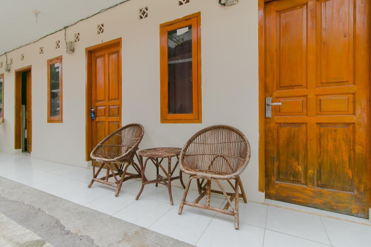 Ayu Homestay Syariah سوكابومي المظهر الخارجي الصورة