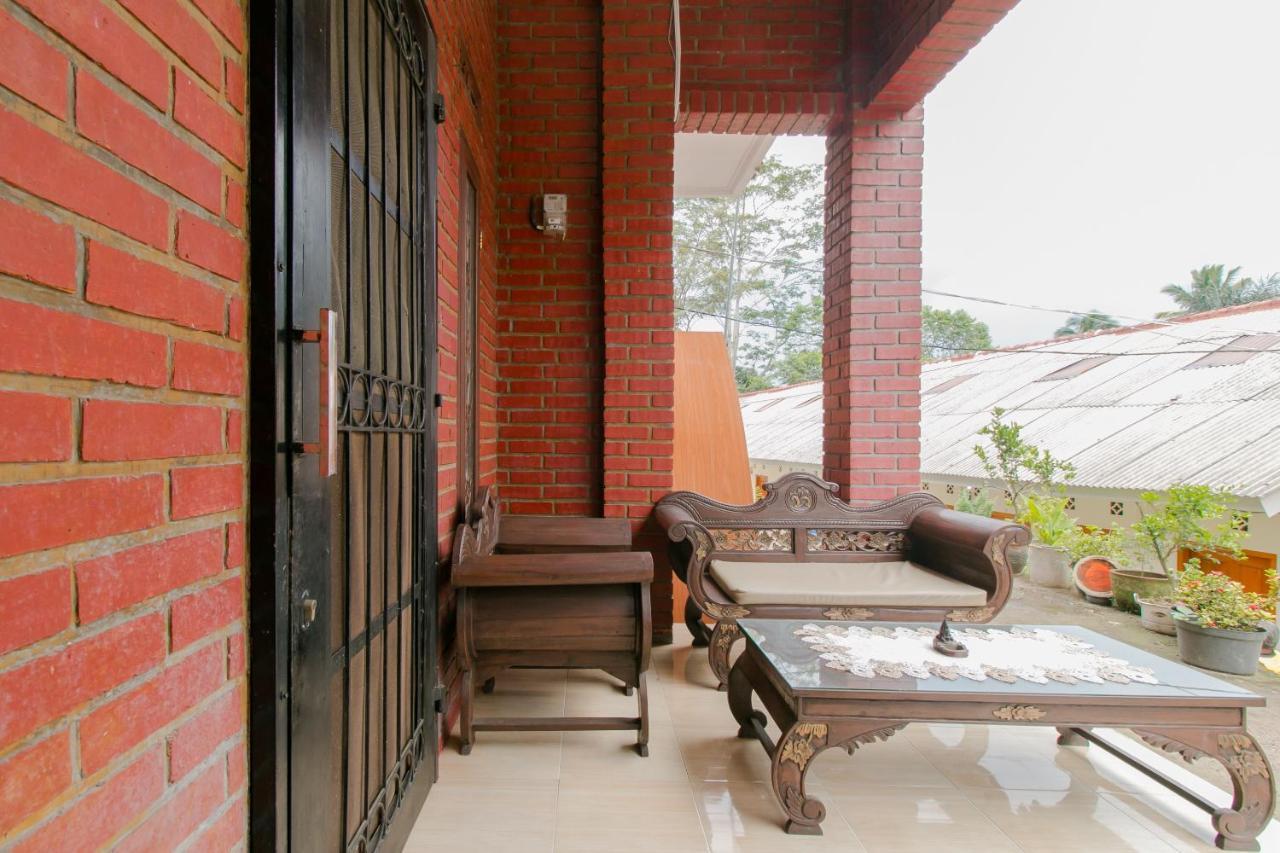 Ayu Homestay Syariah سوكابومي المظهر الخارجي الصورة